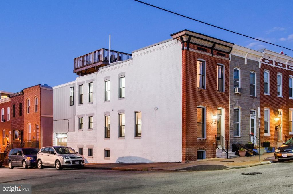 3200 FLEET ST, Baltimore, MD 21224