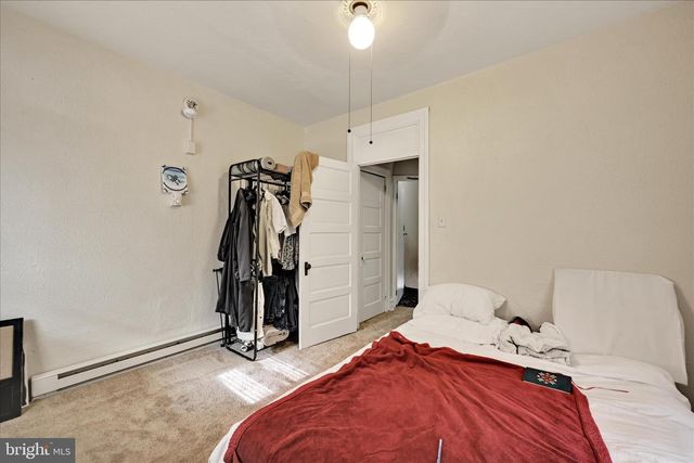 14 W JAMES ST, Lancaster, PA 17603