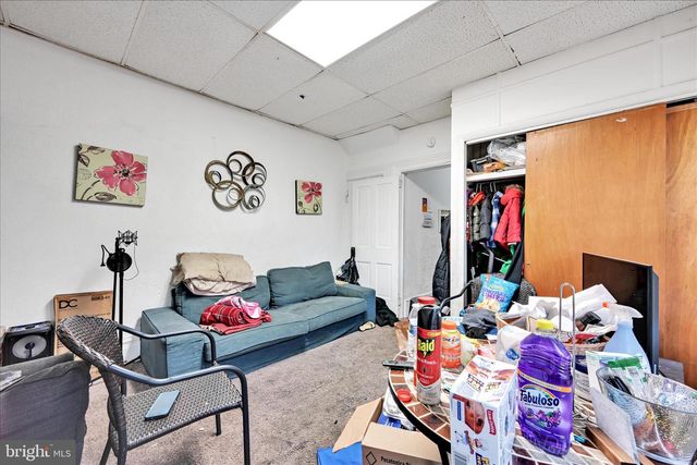 14 W JAMES ST, Lancaster, PA 17603