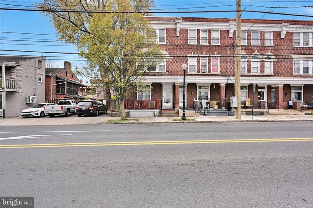 14 W JAMES ST, Lancaster, PA 17603