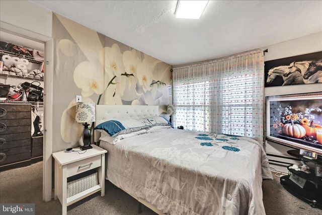 14 W JAMES ST, Lancaster, PA 17603