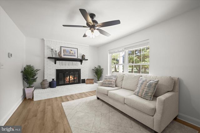 3045 HOLLAND CLIFFS RD, Huntingtown, MD 20639