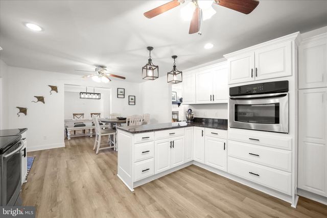3045 HOLLAND CLIFFS RD, Huntingtown, MD 20639