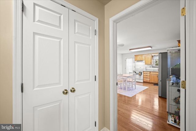 3045 HOLLAND CLIFFS RD, Huntingtown, MD 20639