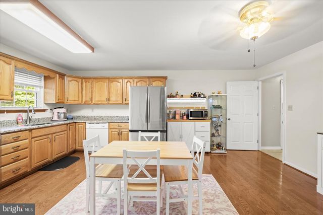 3045 HOLLAND CLIFFS RD, Huntingtown, MD 20639