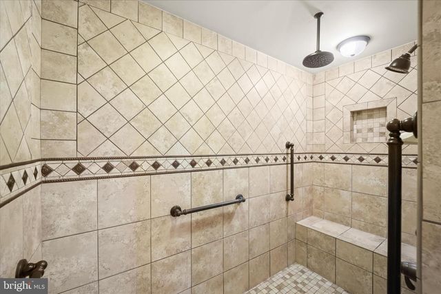 3045 HOLLAND CLIFFS RD, Huntingtown, MD 20639