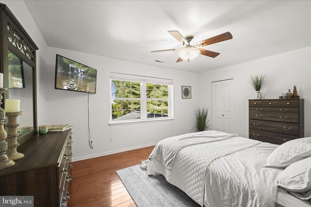 3045 HOLLAND CLIFFS RD, Huntingtown, MD 20639