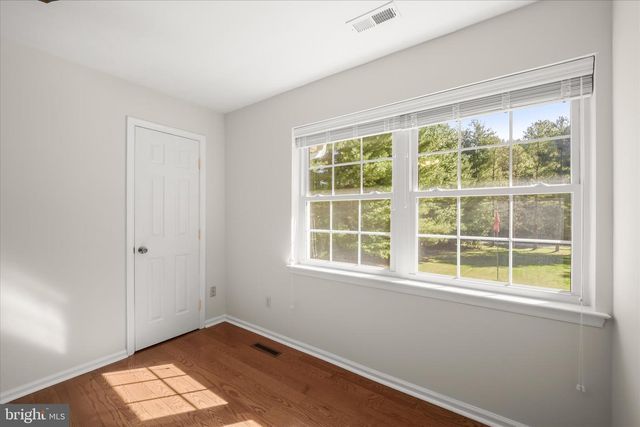 3045 HOLLAND CLIFFS RD, Huntingtown, MD 20639