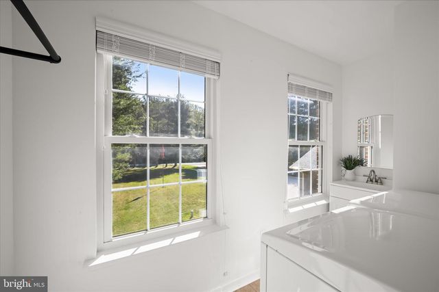 3045 HOLLAND CLIFFS RD, Huntingtown, MD 20639