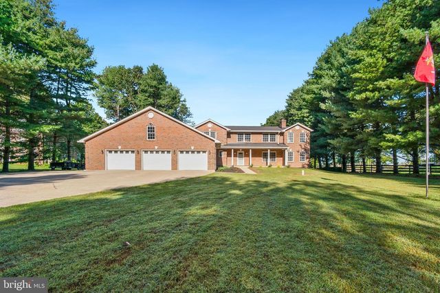 3045 HOLLAND CLIFFS RD, Huntingtown, MD 20639