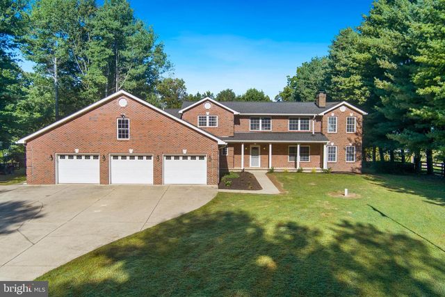 3045 HOLLAND CLIFFS RD, Huntingtown, MD 20639