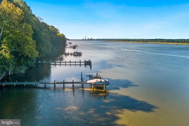 3045 HOLLAND CLIFFS RD, Huntingtown, MD 20639