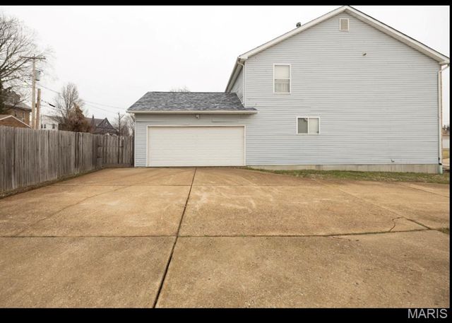 5439 Vernon Avenue, St Louis, MO 63112