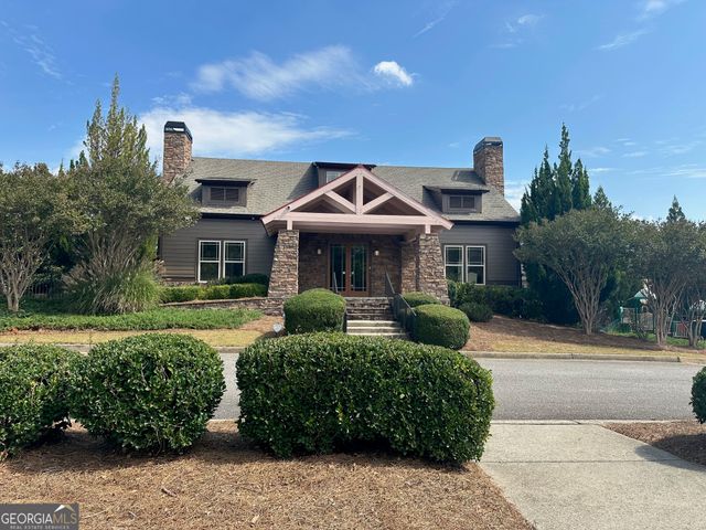 1445 Thunder Gulch Pass, Suwanee, GA 30024