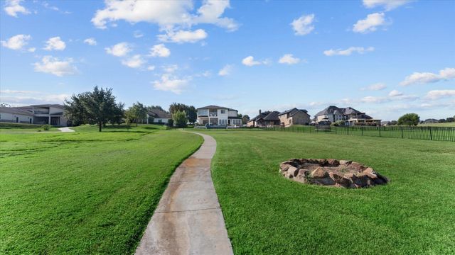 18964 Harbor Side Boulevard, Montgomery, TX 77356