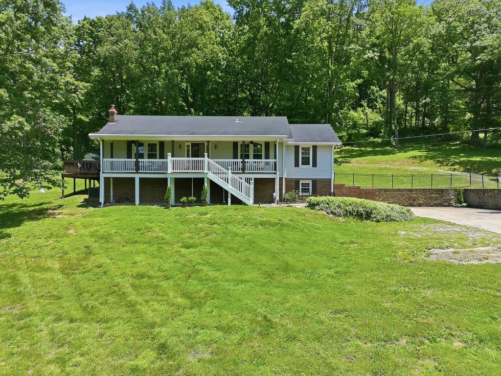 6753 Bethesda Arno Rd, Thompsons Station, TN 37179