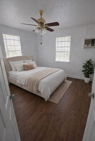 9314 Ashville Drive, Houston, TX 77051