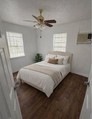 9314 Ashville Drive, Houston, TX 77051