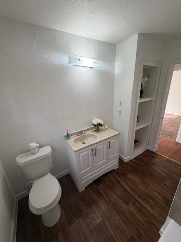 9314 Ashville Drive, Houston, TX 77051