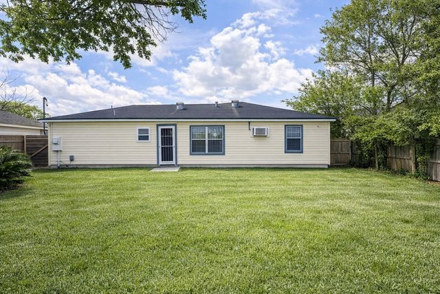 9314 Ashville Drive, Houston, TX 77051