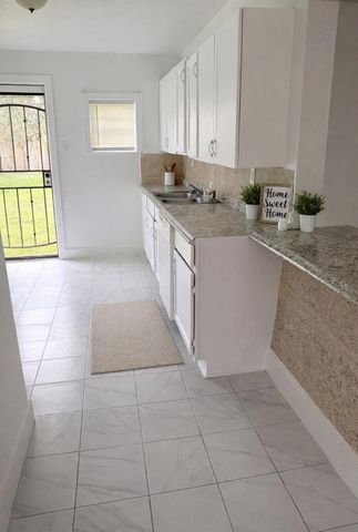 9314 Ashville Drive, Houston, TX 77051