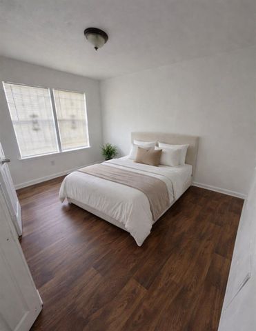 9314 Ashville Drive, Houston, TX 77051