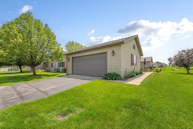 1308 25th Avenue NW UN110, Faribault, MN 55021