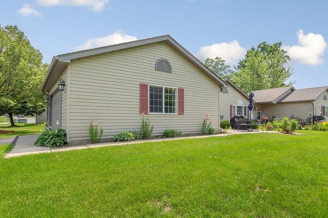1308 25th Avenue NW UN110, Faribault, MN 55021