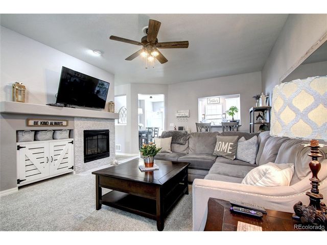 563 Lost Valley Pt, Castle Rock, CO 80108