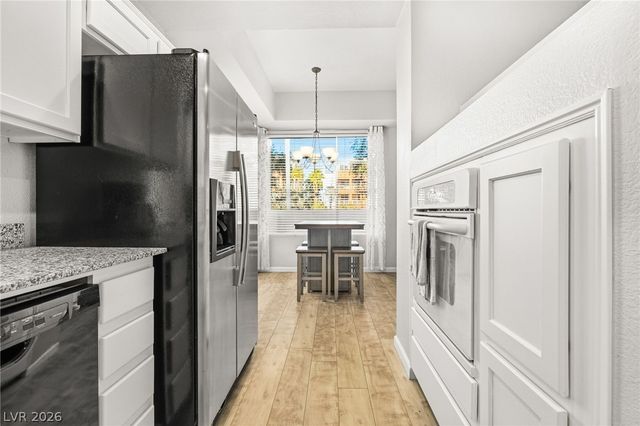 43 East Agate Avenue 209, Las Vegas, NV 89123