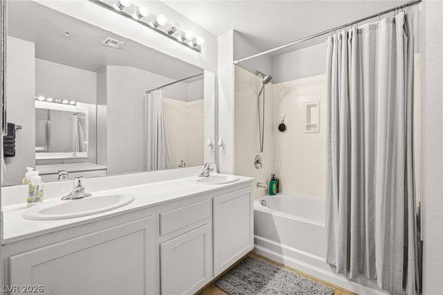 43 East Agate Avenue 209, Las Vegas, NV 89123