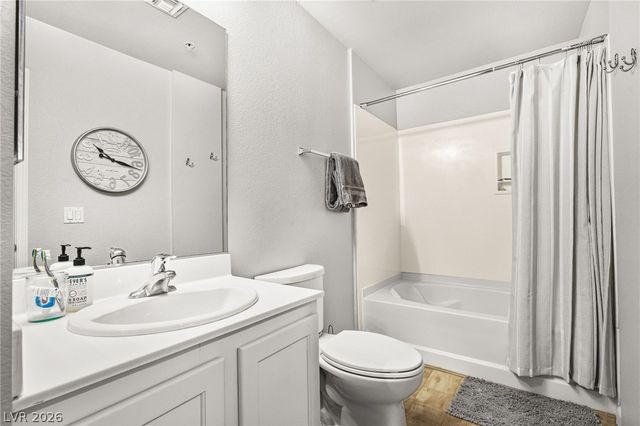 43 East Agate Avenue 209, Las Vegas, NV 89123