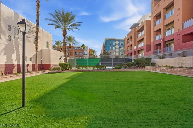 43 East Agate Avenue 209, Las Vegas, NV 89123