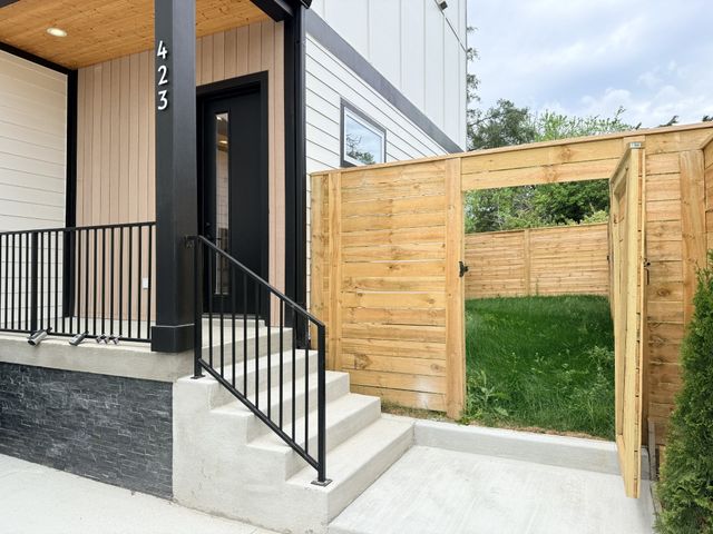 423 Monticello St, Nashville, TN 37207