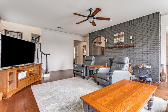 3229 Birch Avenue, Grapevine, TX 76051