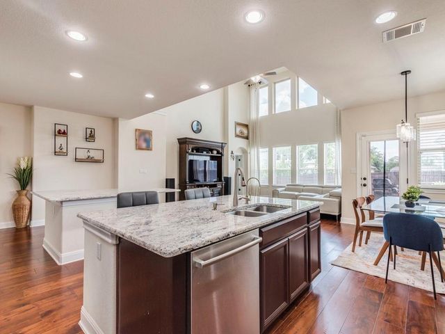 5720 Viejo DR, Austin, TX 78738