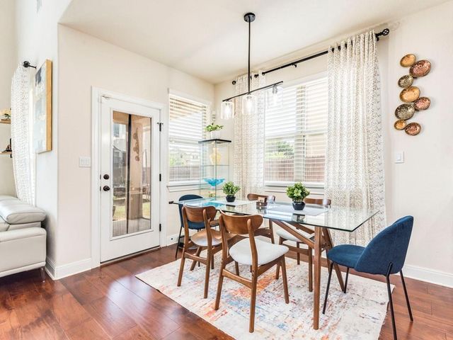 5720 Viejo DR, Austin, TX 78738