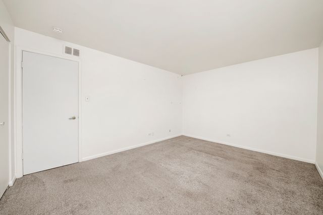 9146 W 140th Street W 3NE, Orland Park, IL 60462