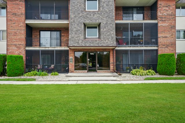 9146 W 140th Street W 3NE, Orland Park, IL 60462