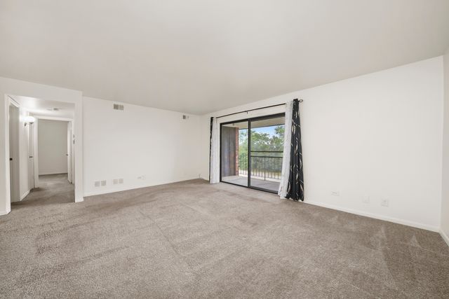 9146 W 140th Street W 3NE, Orland Park, IL 60462