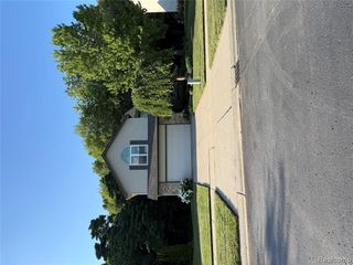 44994 Sondra Drive, Belleville, MI 48111