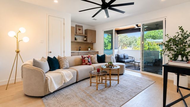 4322 Sexton Lane, Dallas, TX 75229