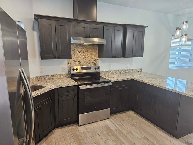 1598 N 9 Ave, San Luis, AZ 85349