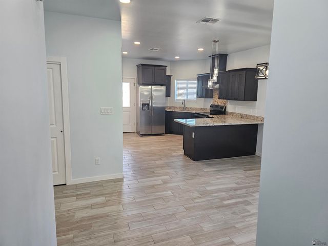 1598 N 9 Ave, San Luis, AZ 85349