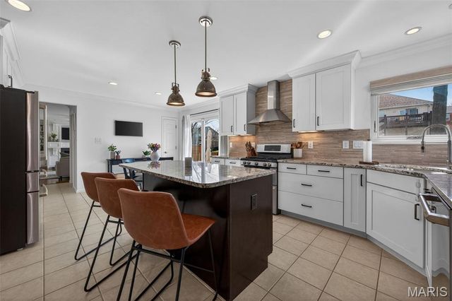 4965 Braid Hills Drive, St Peters, MO 63304