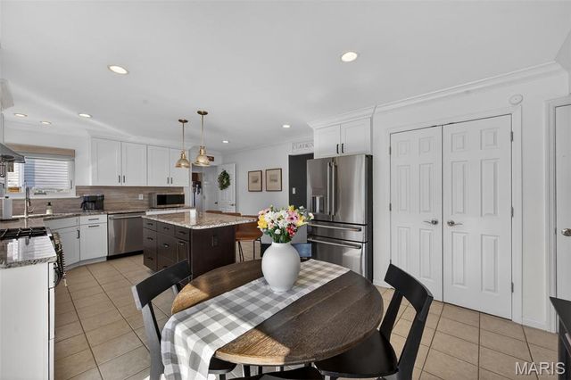 4965 Braid Hills Drive, St Peters, MO 63304