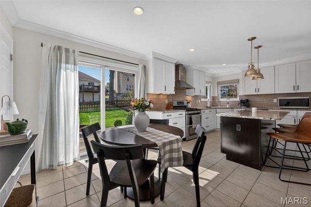 4965 Braid Hills Drive, St Peters, MO 63304