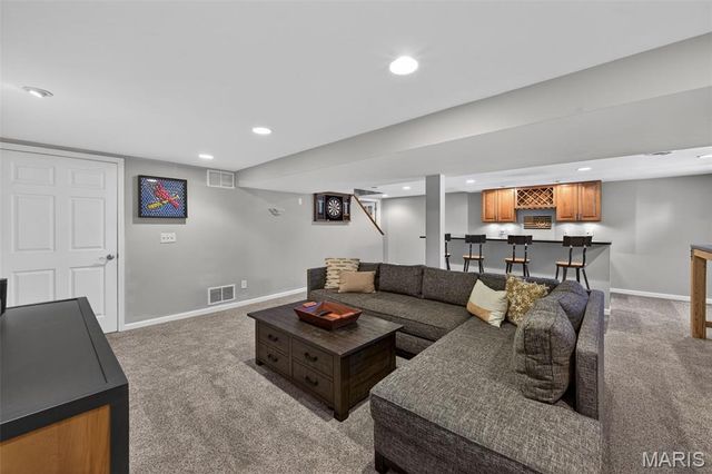 4965 Braid Hills Drive, St Peters, MO 63304