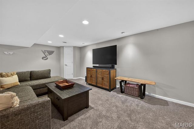 4965 Braid Hills Drive, St Peters, MO 63304