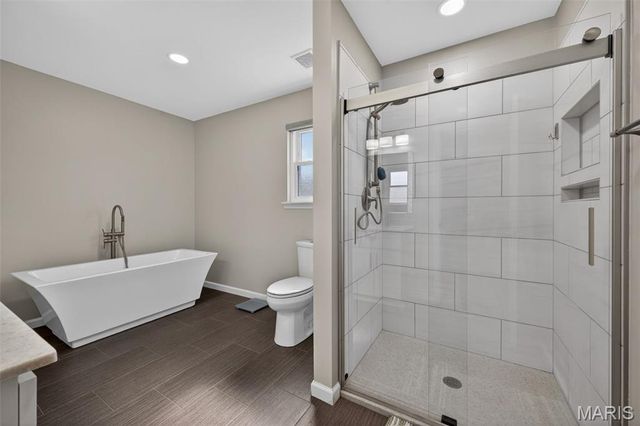 4965 Braid Hills Drive, St Peters, MO 63304